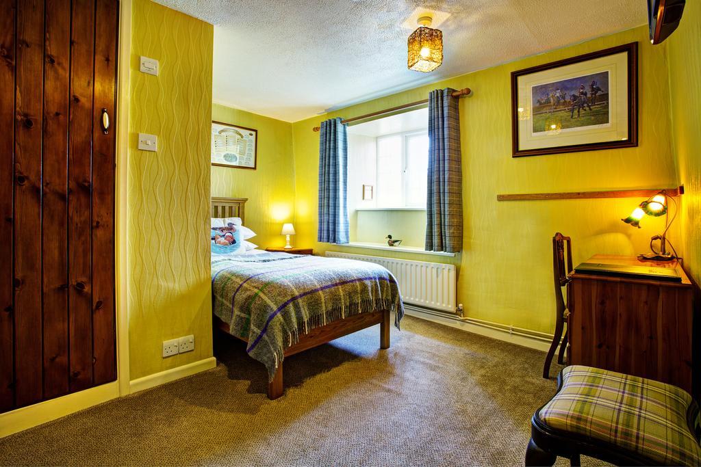 Tinhay Mill Hotel Lifton Eksteriør billede